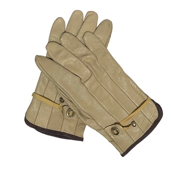 Vintage Other - Vintage Goatskin Leather Beige Men's Gloves - Adjustable Wrist Strap